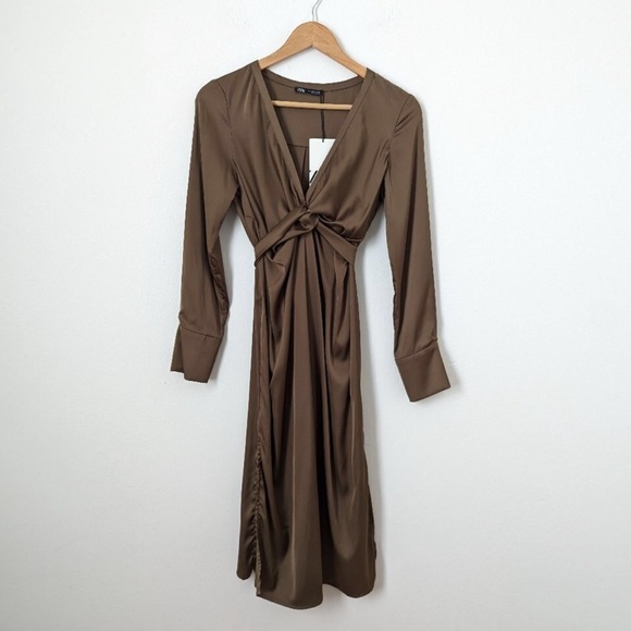 Elegant Brown Satin Dress - Picture 2 of 2